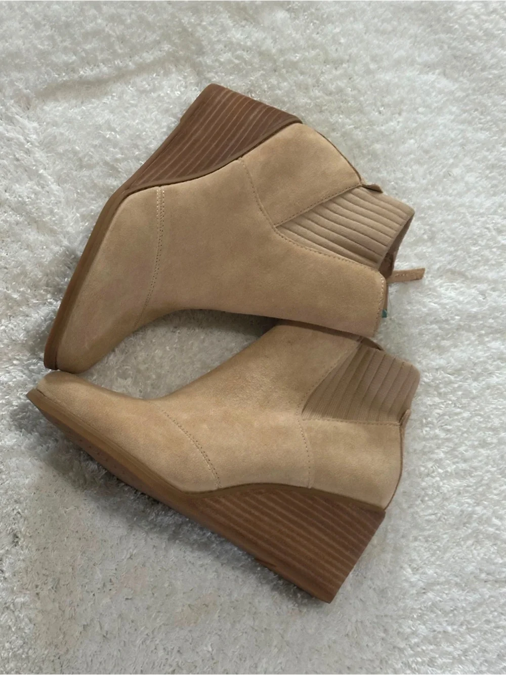 & Other Stories Tan Suede Wedge Ankle Boots